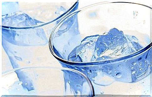 Cold water for liver health