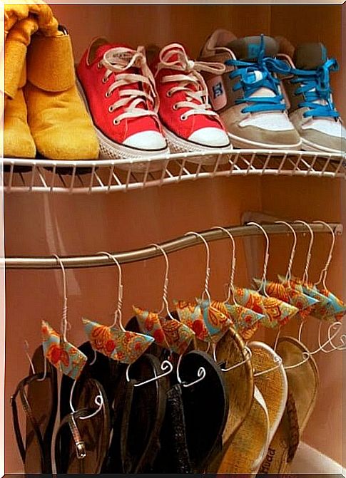 Organizing the closet space for shoes