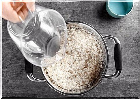 Ways to prepare rice boiled in water or soup