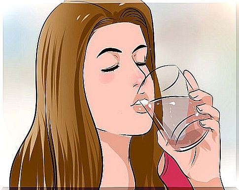 4 reasons to drink hot water instead of cold water