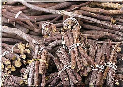 Natural remedies for heavy menstruation with licorice