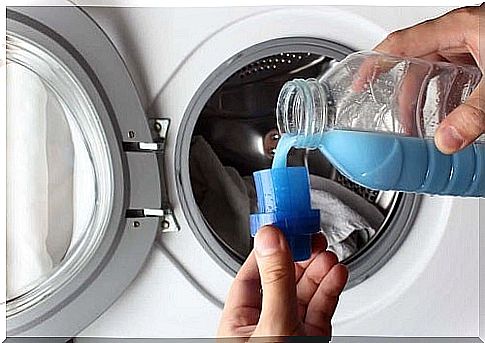 Wash blankets properly with detergent