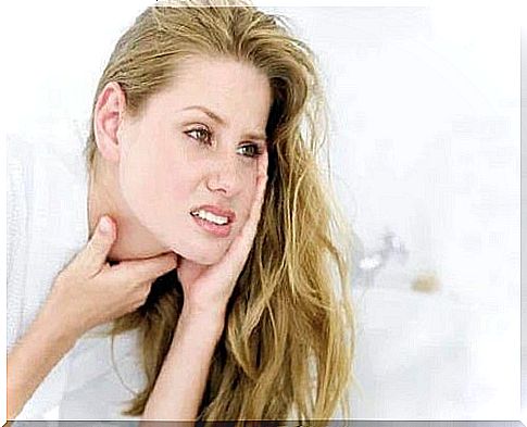 Woman with a sore throat