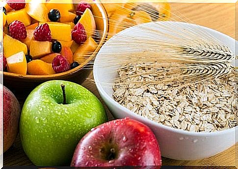 Oats and apples help lower triglycerides