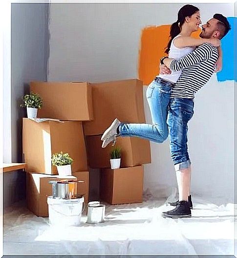 Couple moving in together