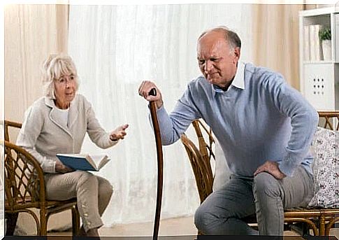 Post-fall syndrome in older adults: unsuspected dangers