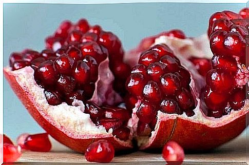 Pomegranate open for salad