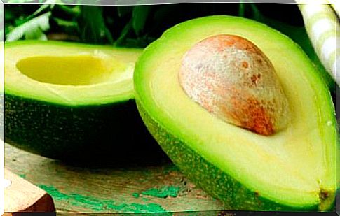 Avocado for vitamin deficiency